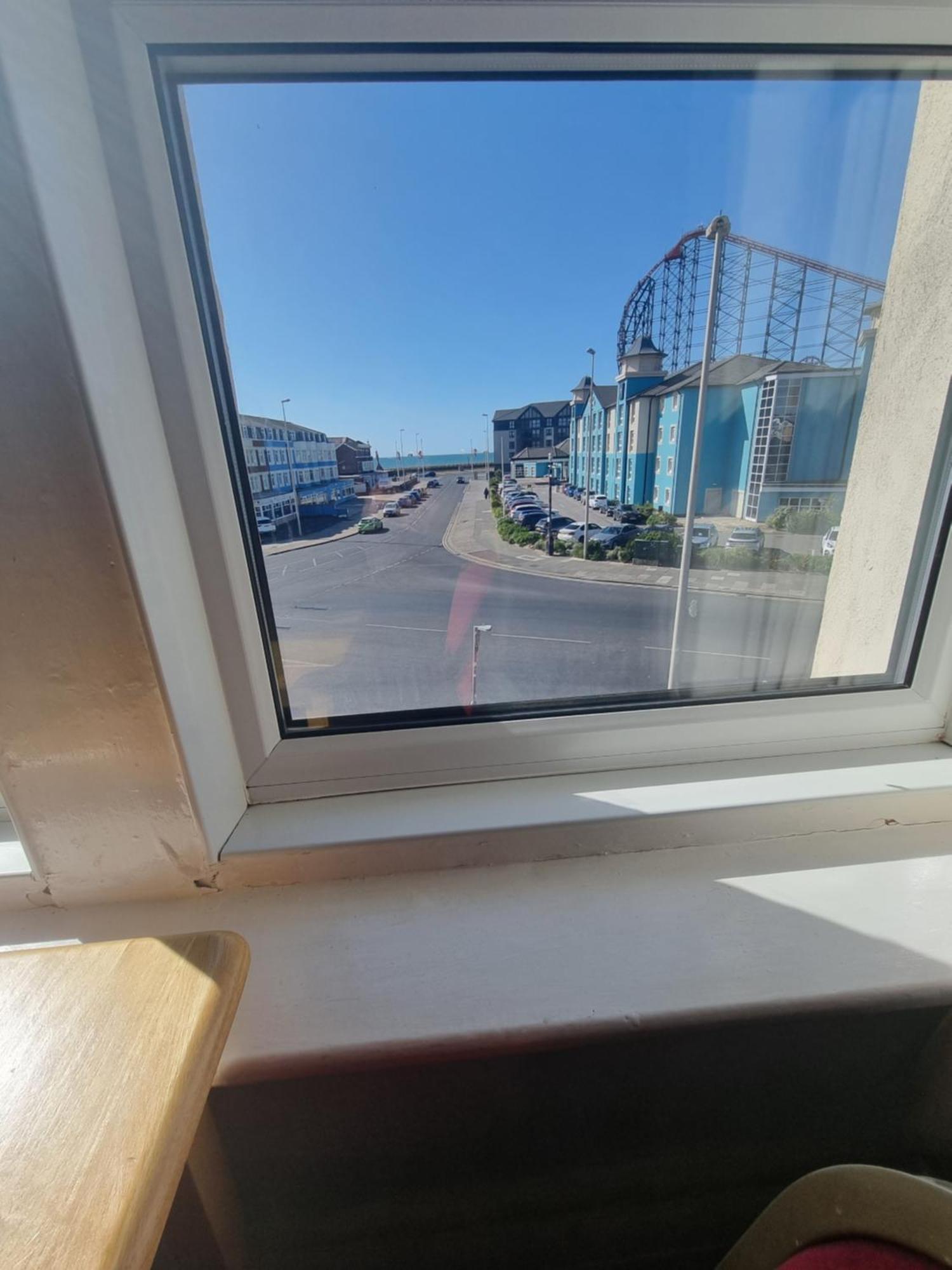 Henson Hotel Pleasure Beach Μπλάκπουλ Δωμάτιο φωτογραφία