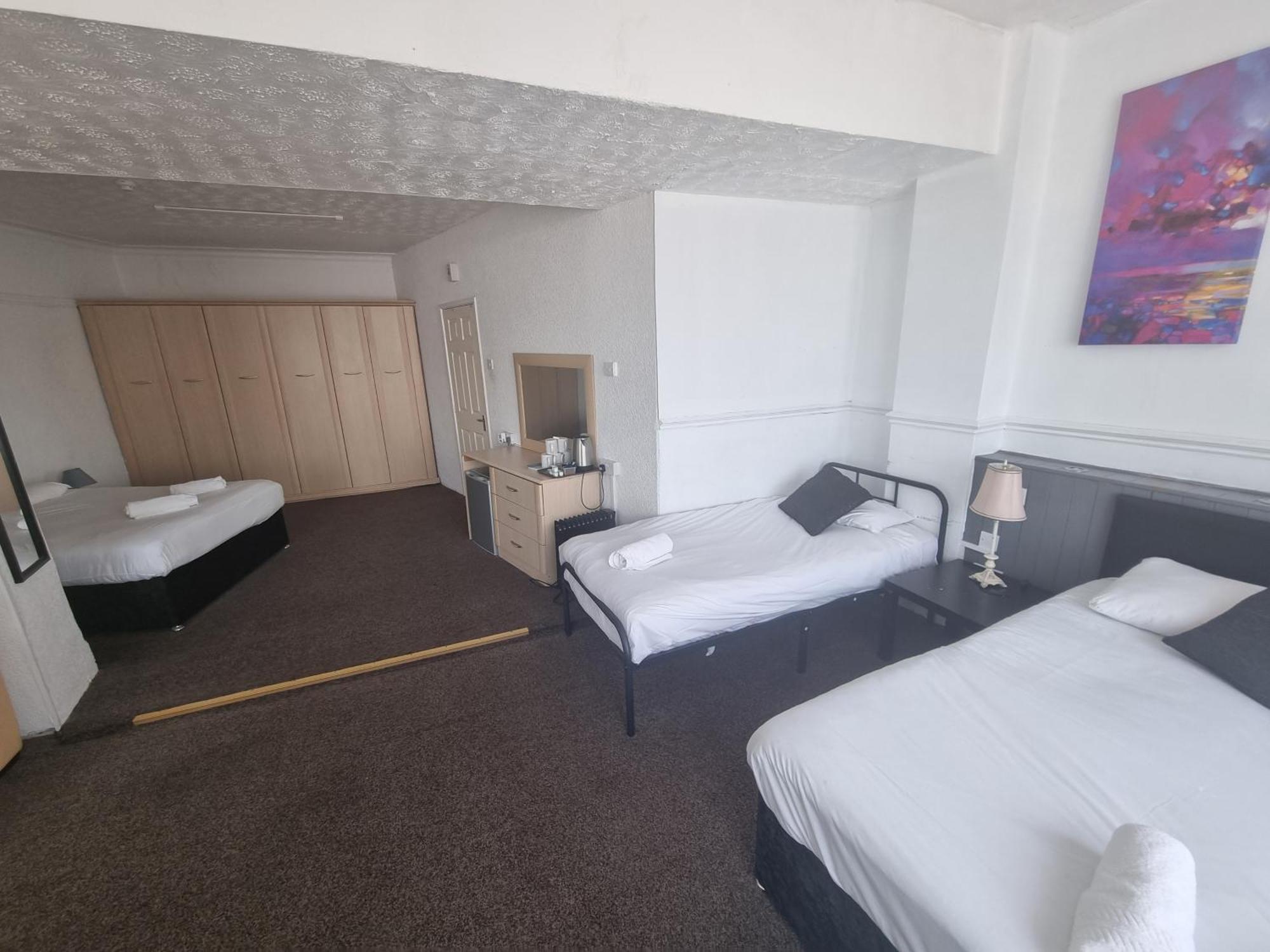 Henson Hotel Pleasure Beach Μπλάκπουλ Δωμάτιο φωτογραφία